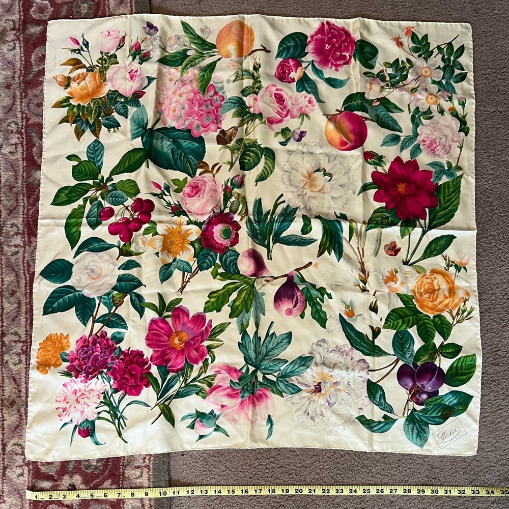 Gucci scarf - Picture 6 of 7